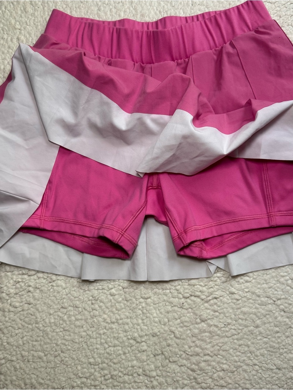 VARLEY Chase Mid Rise Tennis Skirt Skort Pink White Size Small - Picture 4 of 10